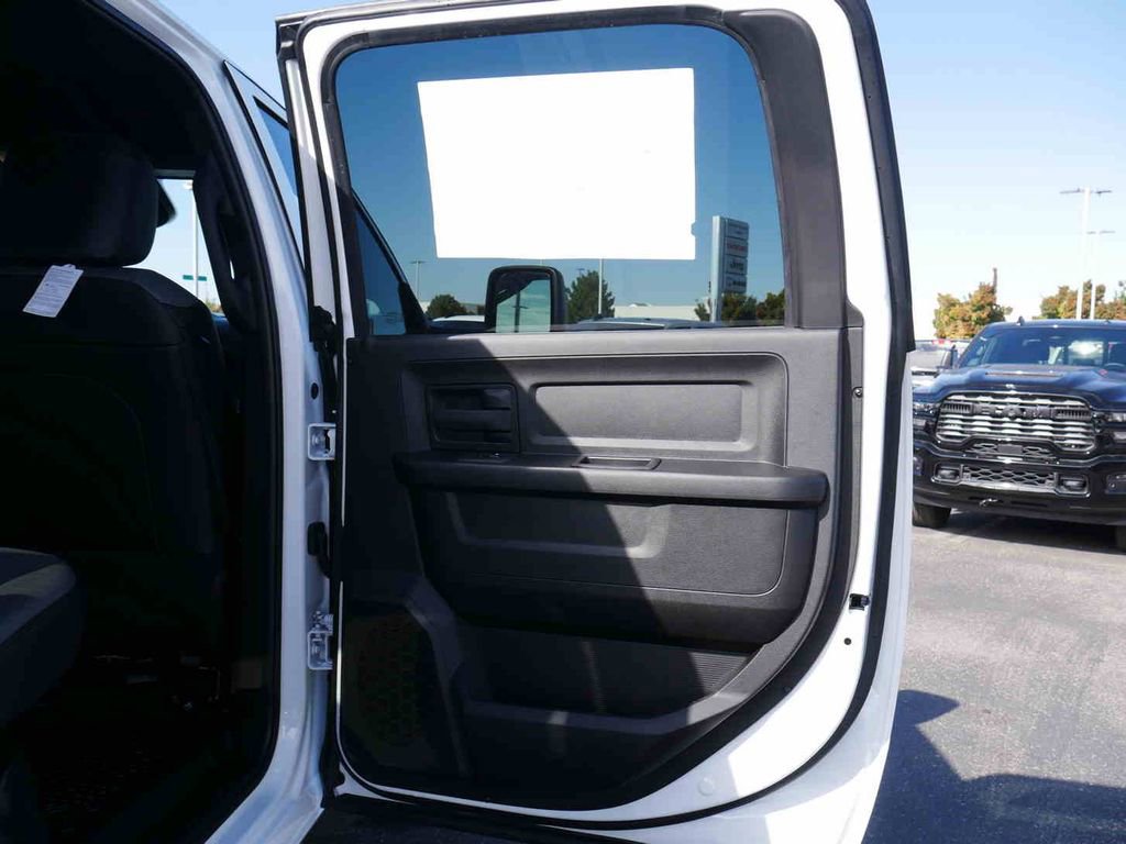 New 2026 RAM 3500 Tradesman w/ Chrome Appearance Group A AWD/4WD image 23
