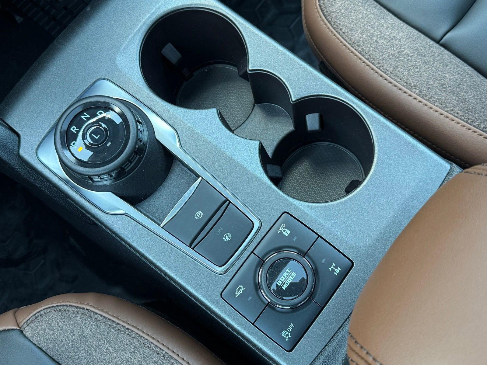 New 2025 Ford Bronco Sport Outer Banks w/ Sasquatch Outer Banks Package image 27