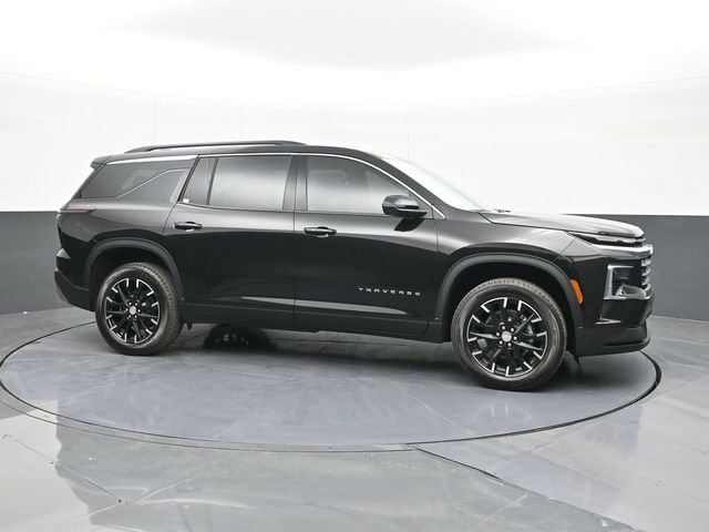 New 2026 Chevrolet Traverse LT w/ Sun and Wheel Package image 17