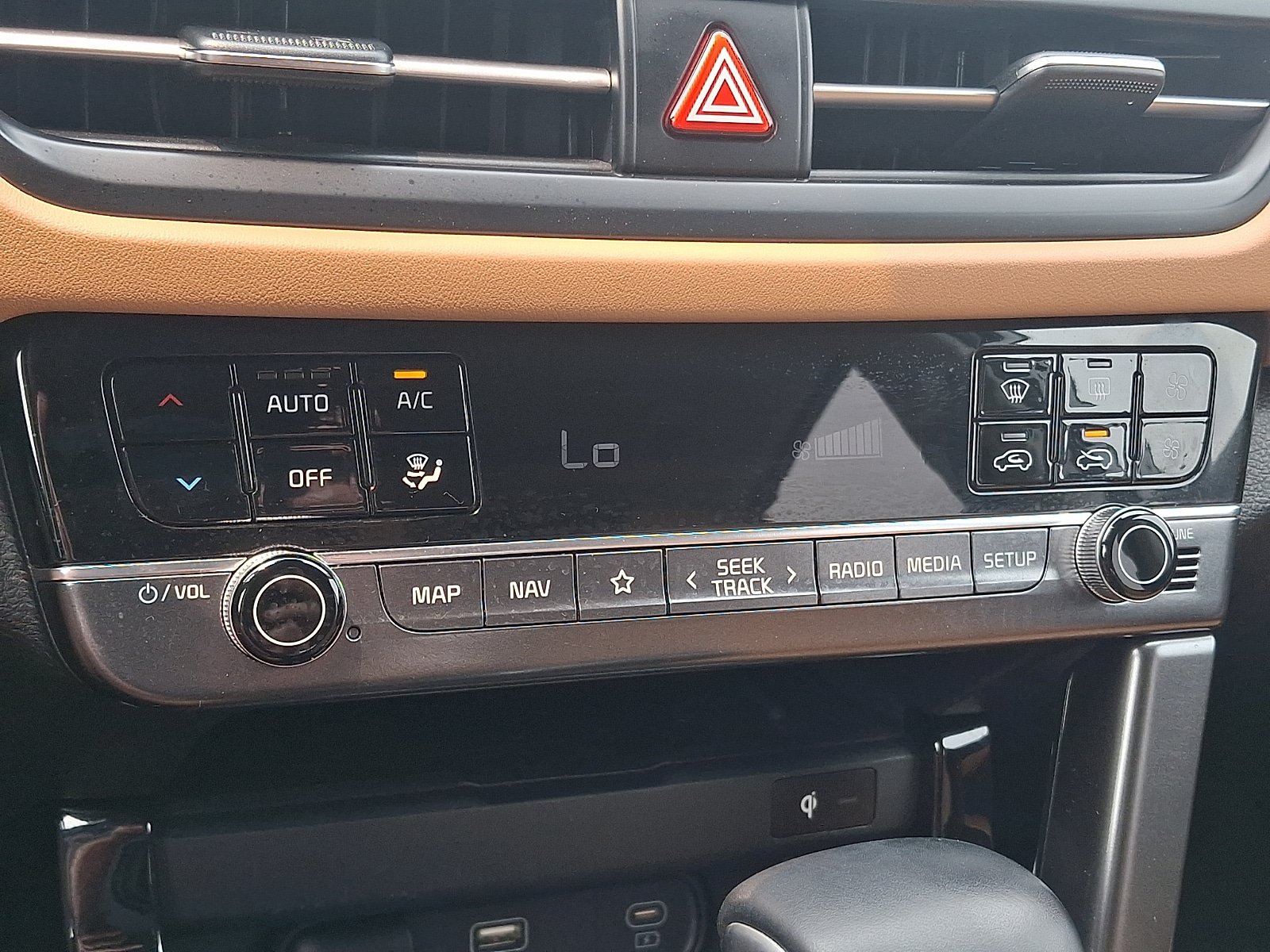 Used 2024 Kia Seltos SX AWD/4WD image 15
