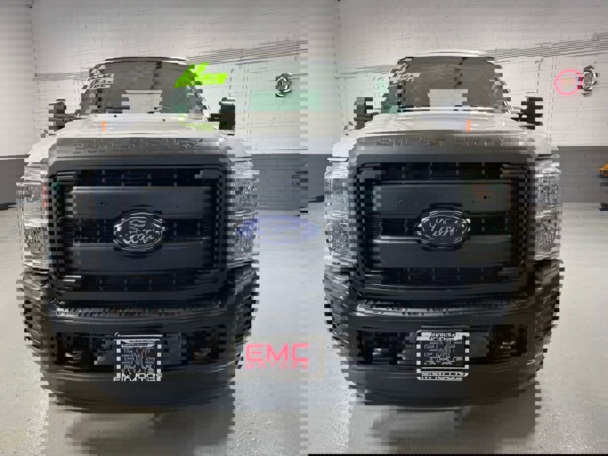 Used 2015 Ford F250 XL w/ Power Equipment Group image 11