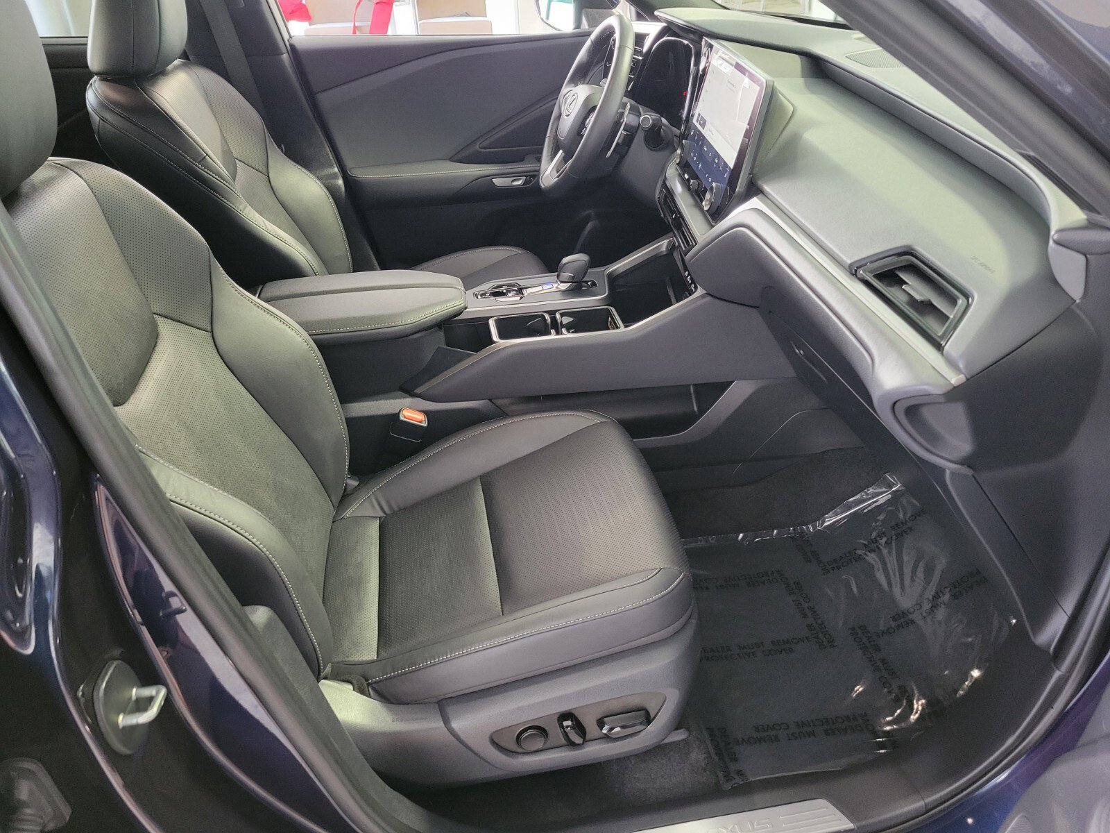 Certified 2024 Lexus TX 350 FWD w/ Cold Weather Package image 17