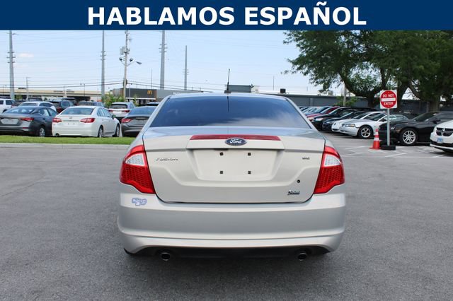 Used 2010 Ford Fusion SE FWD image 4