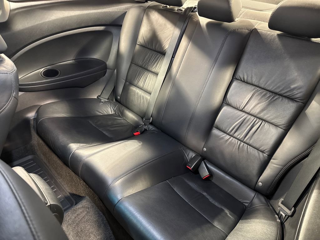 Used 2011 Honda Accord EX-L image 5