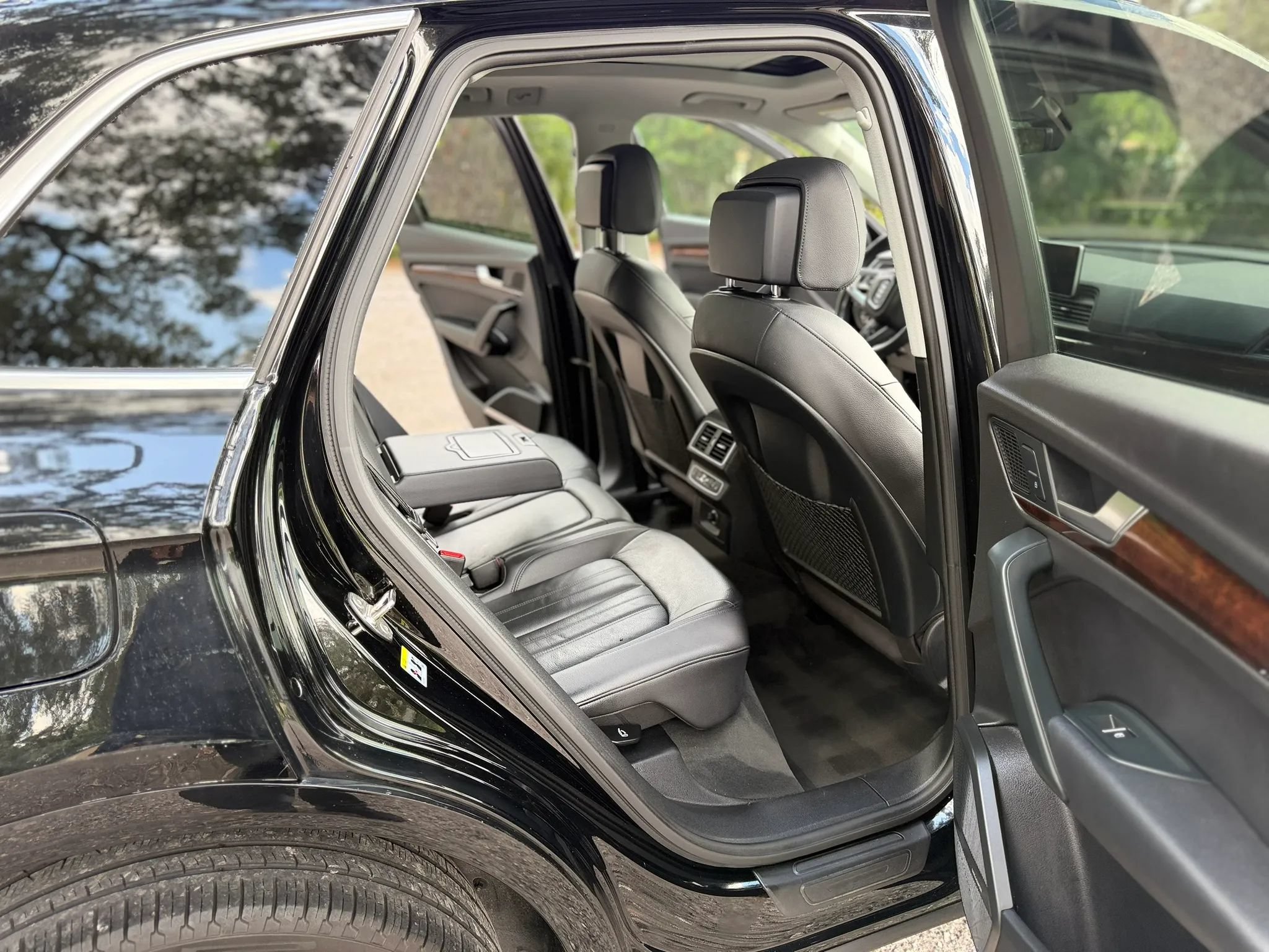 Used 2018 Audi Q5 2.0T Premium Plus w/ Premium Plus Package AWD/4WD image 5