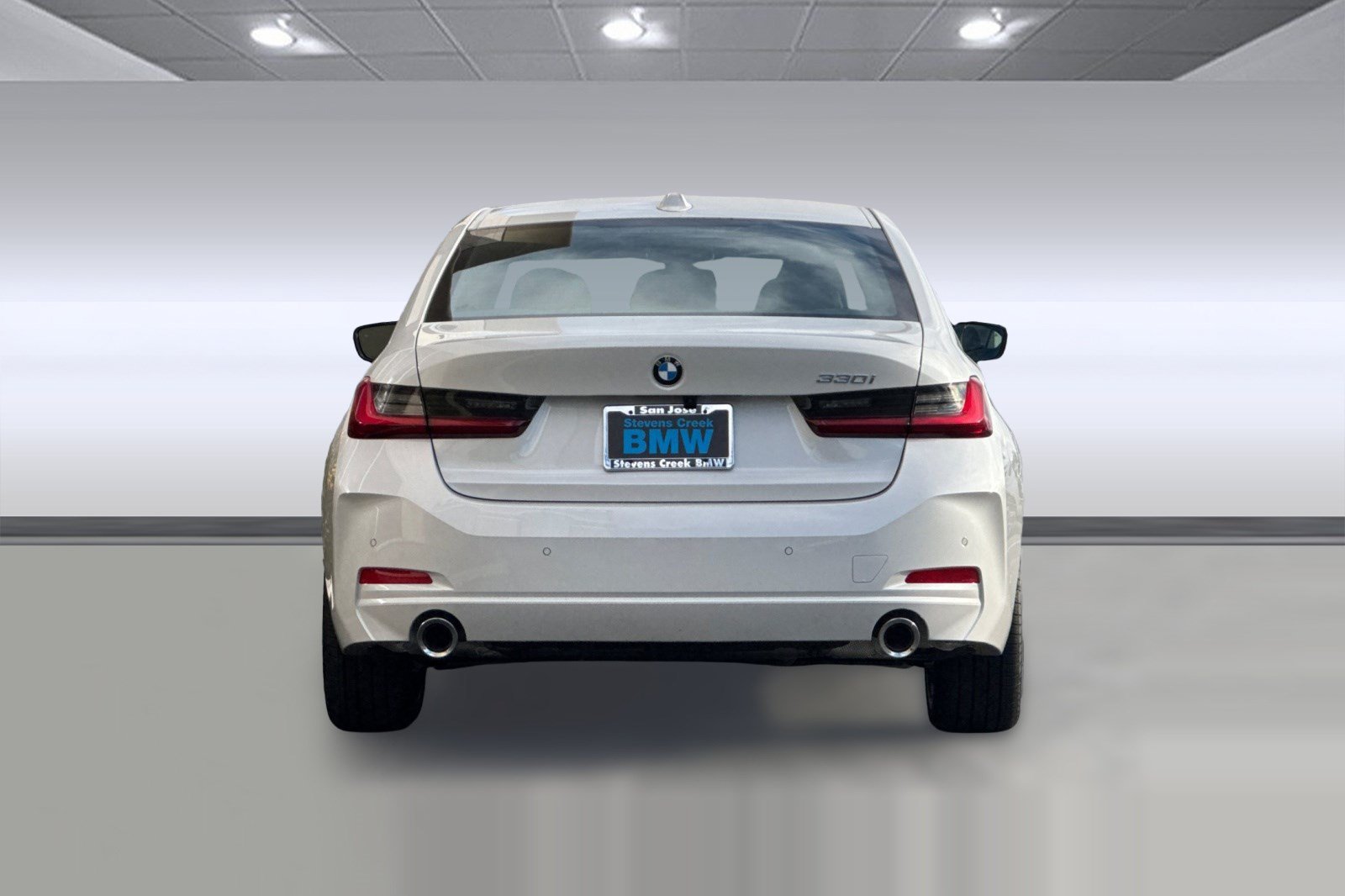 Used 2026 BMW 330i Sedan w/ Premium Package RWD image 10