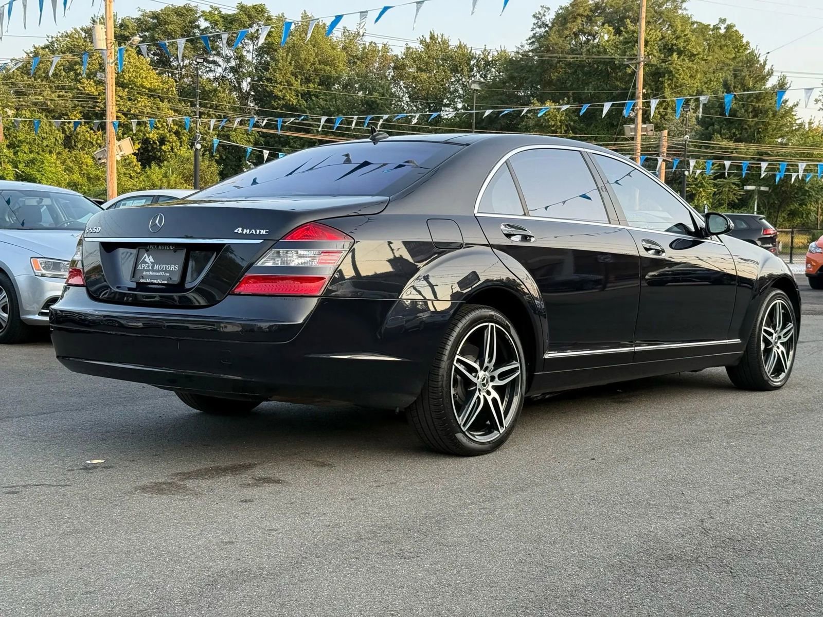 Used 2009 Mercedes-Benz S 550 4MATIC image 11