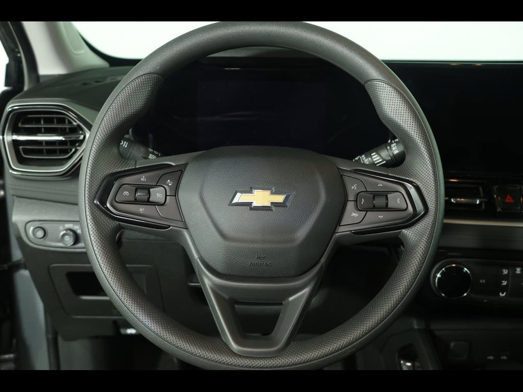 Used 2025 Chevrolet TrailBlazer LT image 10
