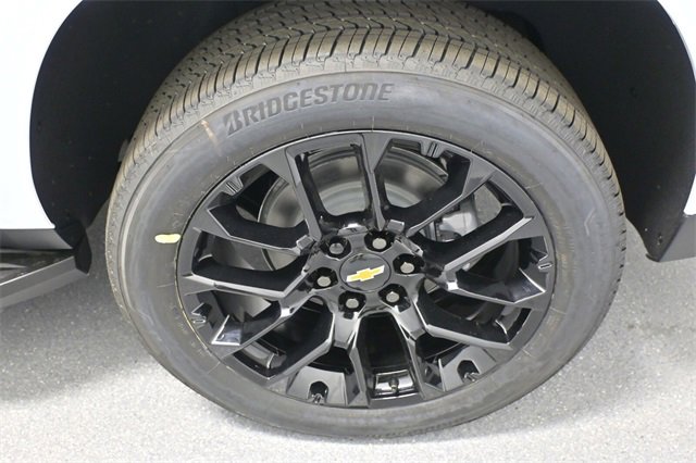 New 2026 Chevrolet Suburban Premier image 10