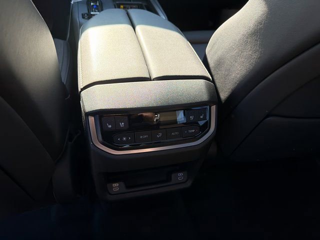 New 2026 Lexus TX 350 AWD image 18