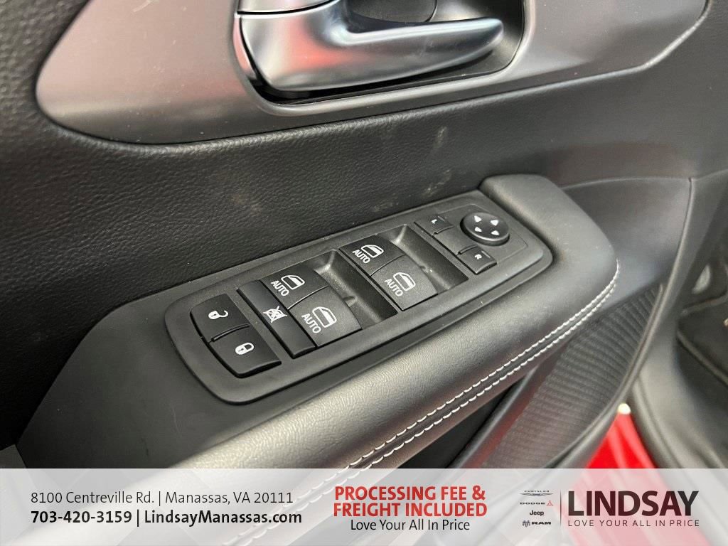 New 2026 Chrysler Pacifica Select image 25