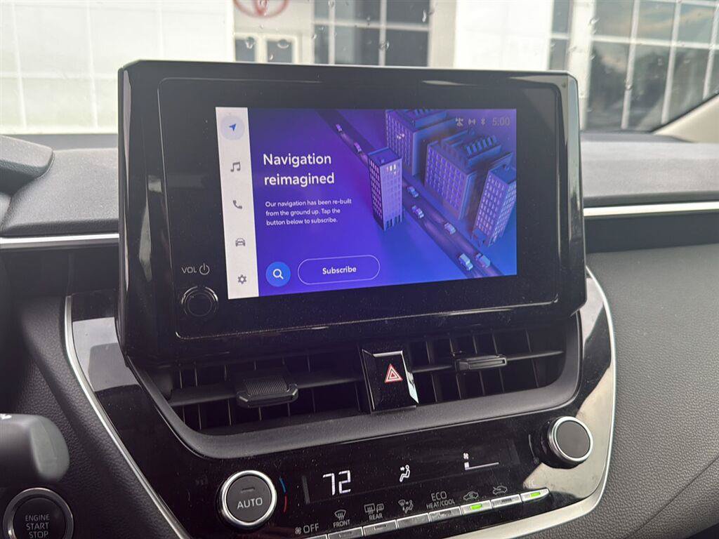 Used 2023 Toyota Corolla LE w/ LE Premium Package FWD image 3
