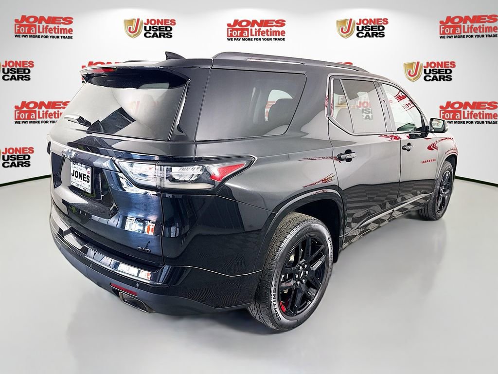 Used 2021 Chevrolet Traverse Premier w/ Redline Edition AWD/4WD image 17
