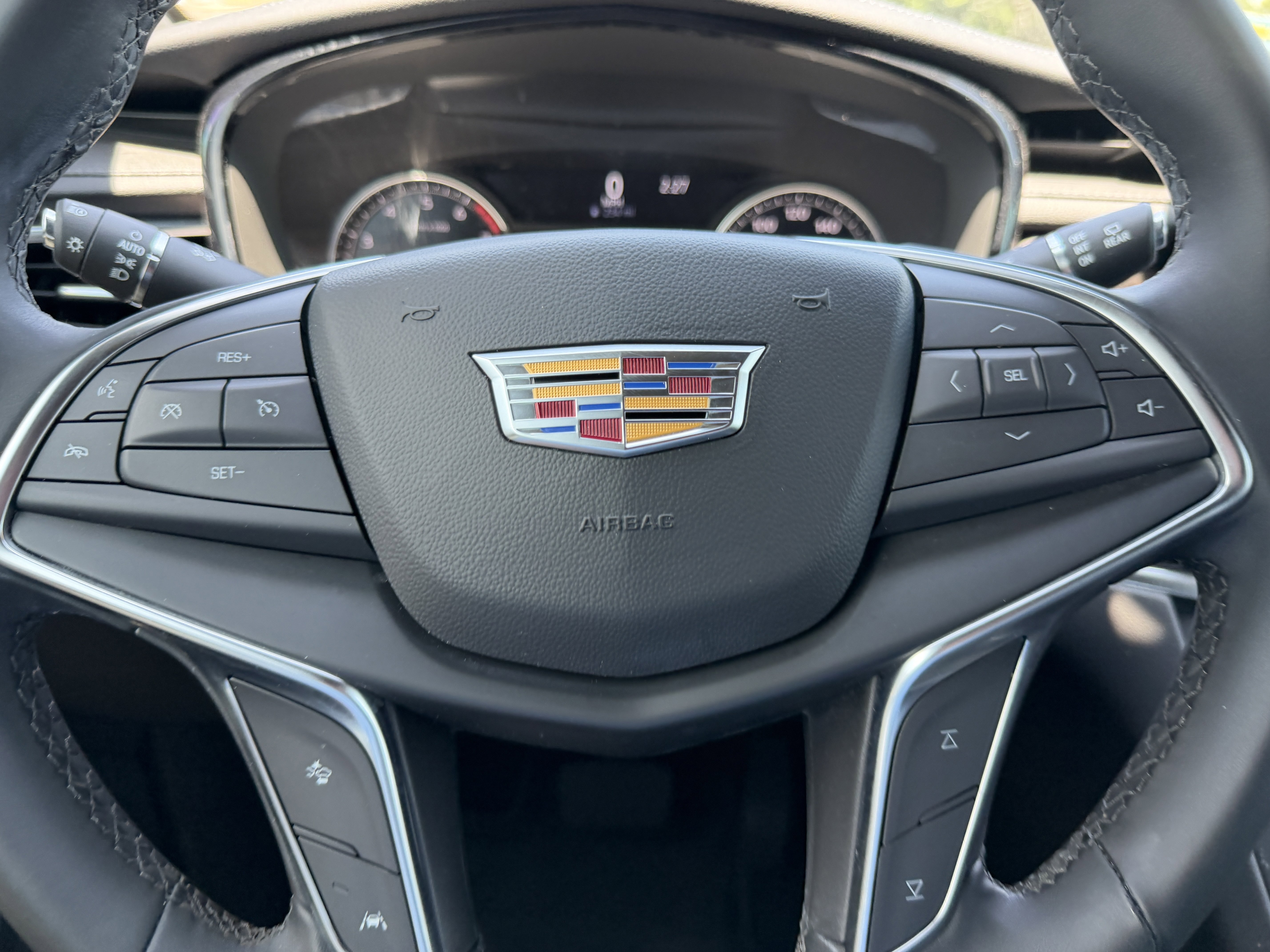 Used 2024 Cadillac XT5 Luxury FWD image 29