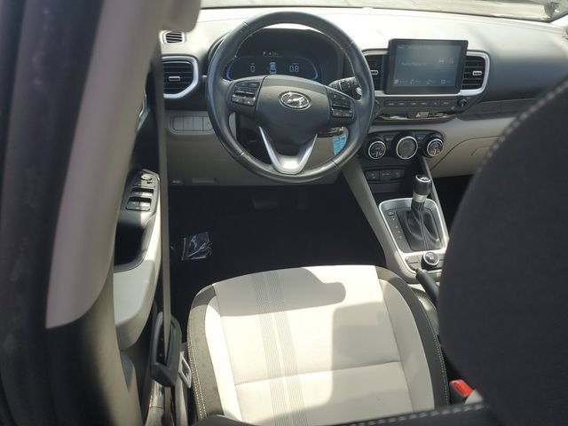 Certified 2023 Hyundai Venue SEL w/ Cargo Package FWD image 11