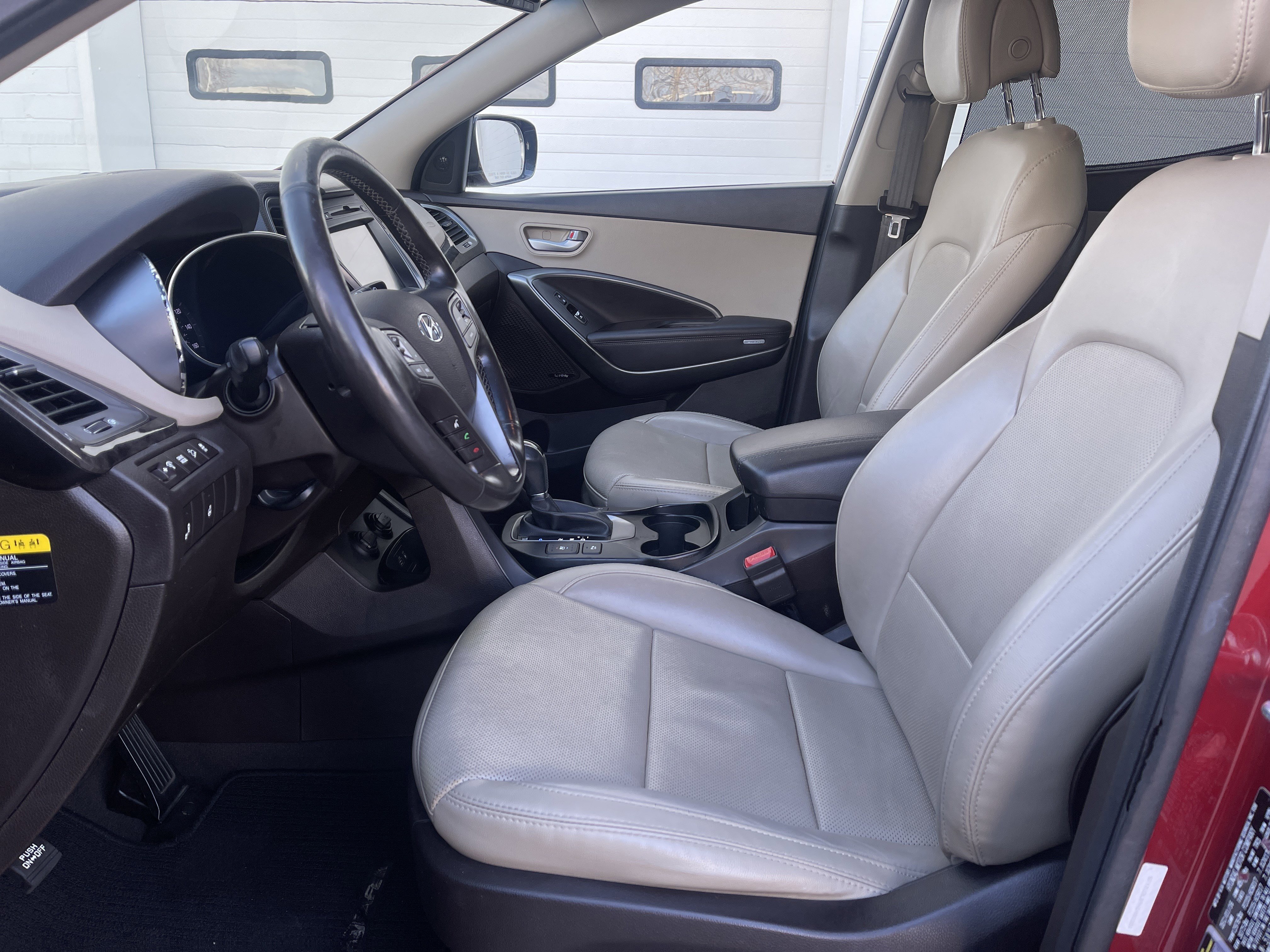 Used 2017 Hyundai Santa Fe Sport w/ 2.4L Tech Package 04 image 24