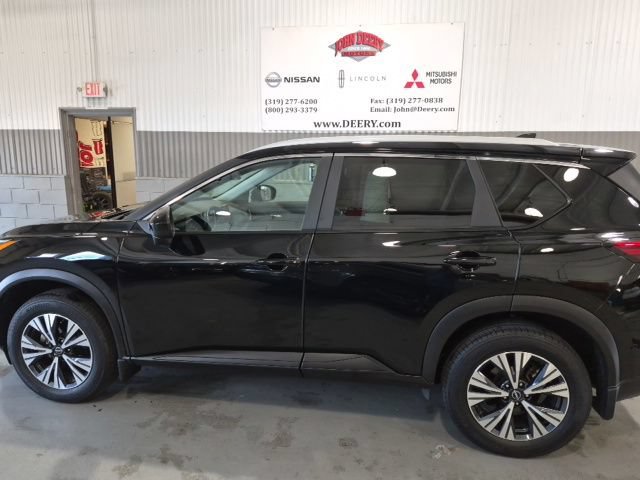 Certified 2023 Nissan Rogue SV w/ SV Premium B Package AWD/4WD image 6