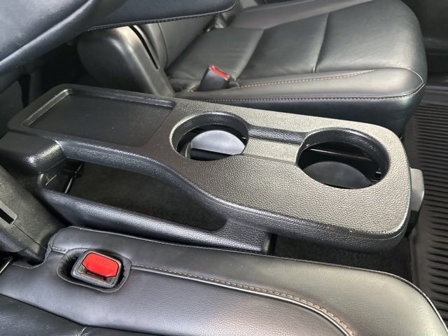 Used 2019 Toyota Highlander XLE image 39