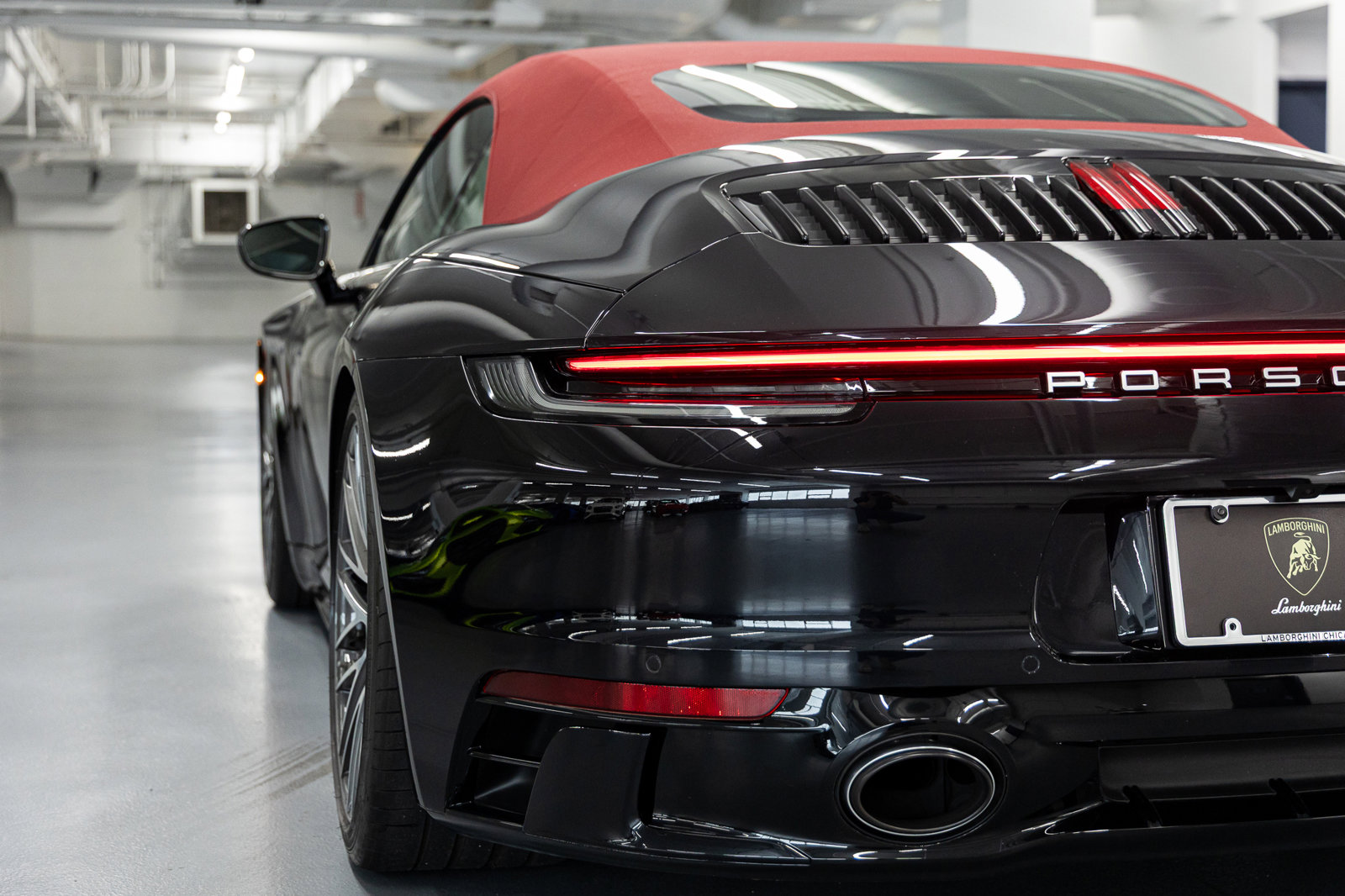 Used 2023 Porsche 911 Carrera S RWD image 20