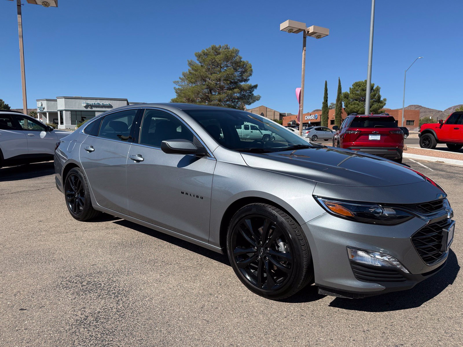 Certified 2023 Chevrolet Malibu LT w/ Sport Edition FWD image 3