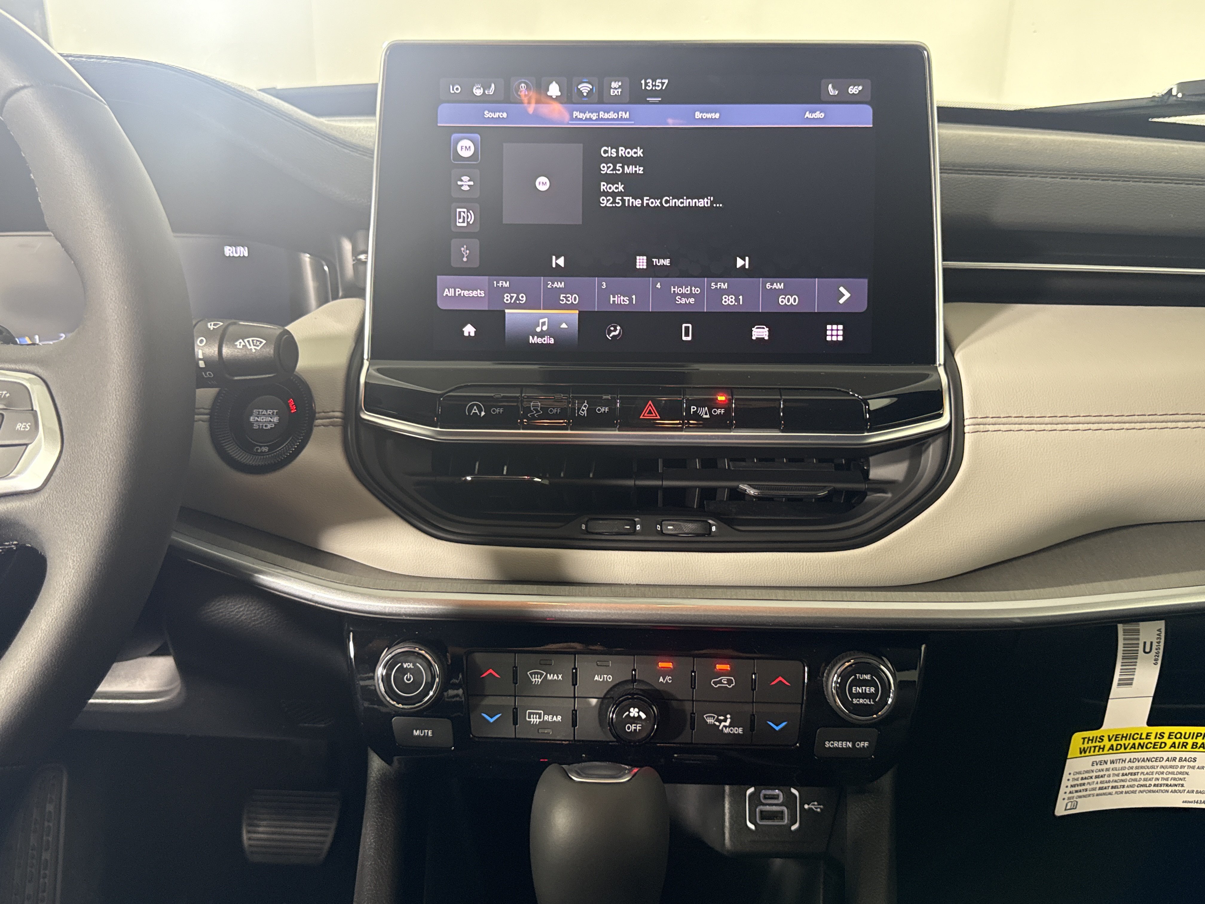 New 2026 Jeep Compass Limited AWD/4WD image 26