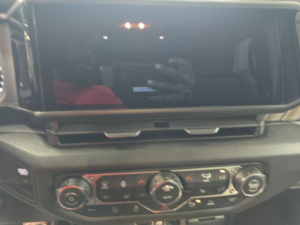 New 2026 Jeep Gladiator Sport AWD/4WD image 22