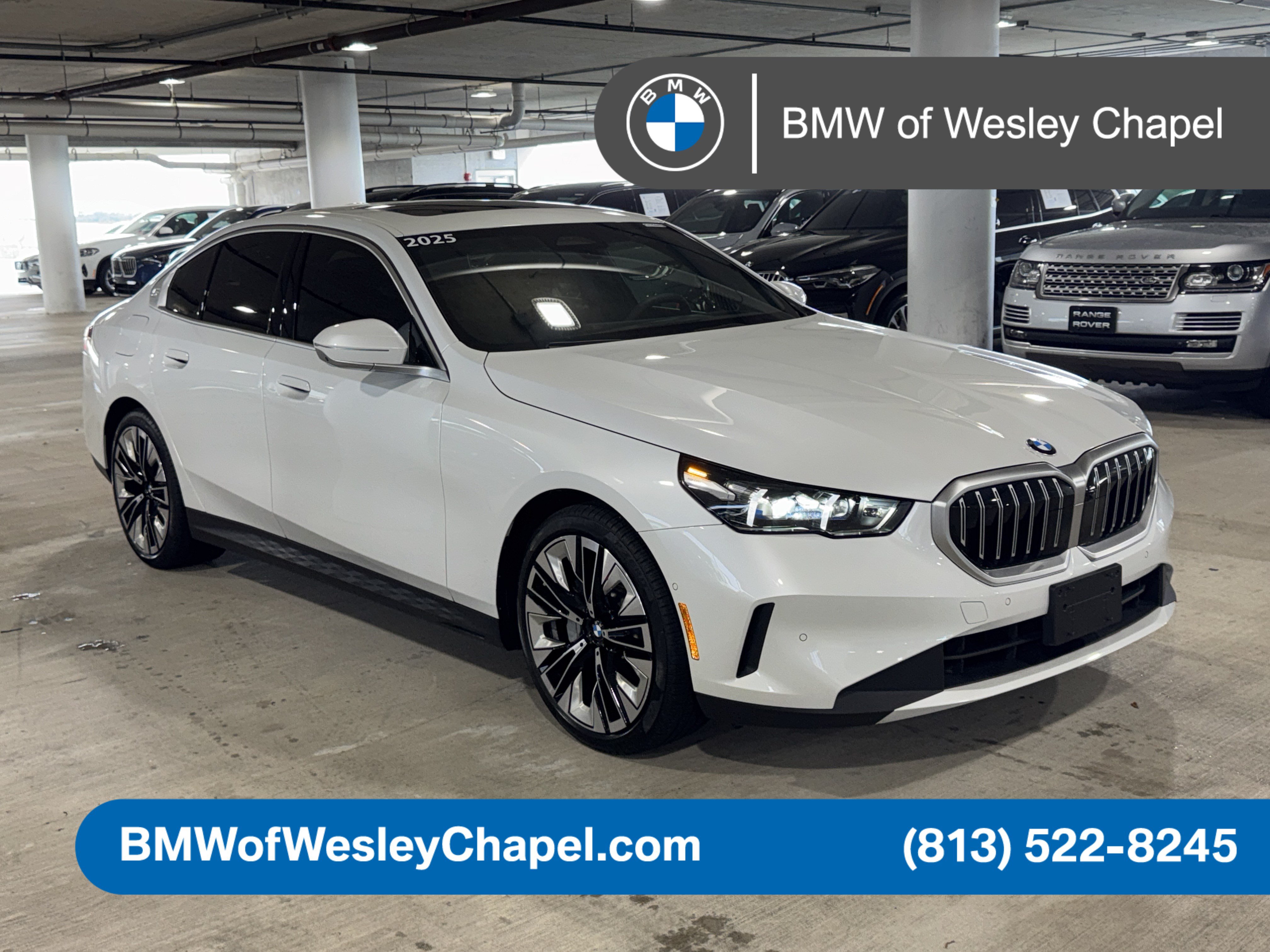 Used 2025 BMW 530i w/ Premium Package RWD image 1