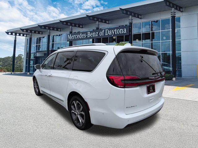 Used 2021 Chrysler Pacifica Pinnacle AWD/4WD image 6
