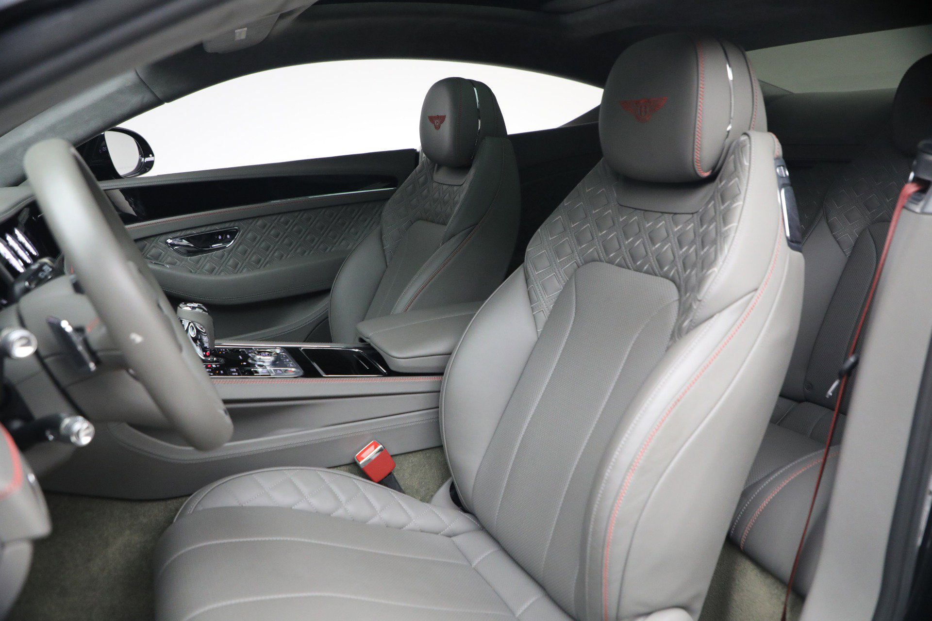 Certified 2022 Bentley Continental GT image 21