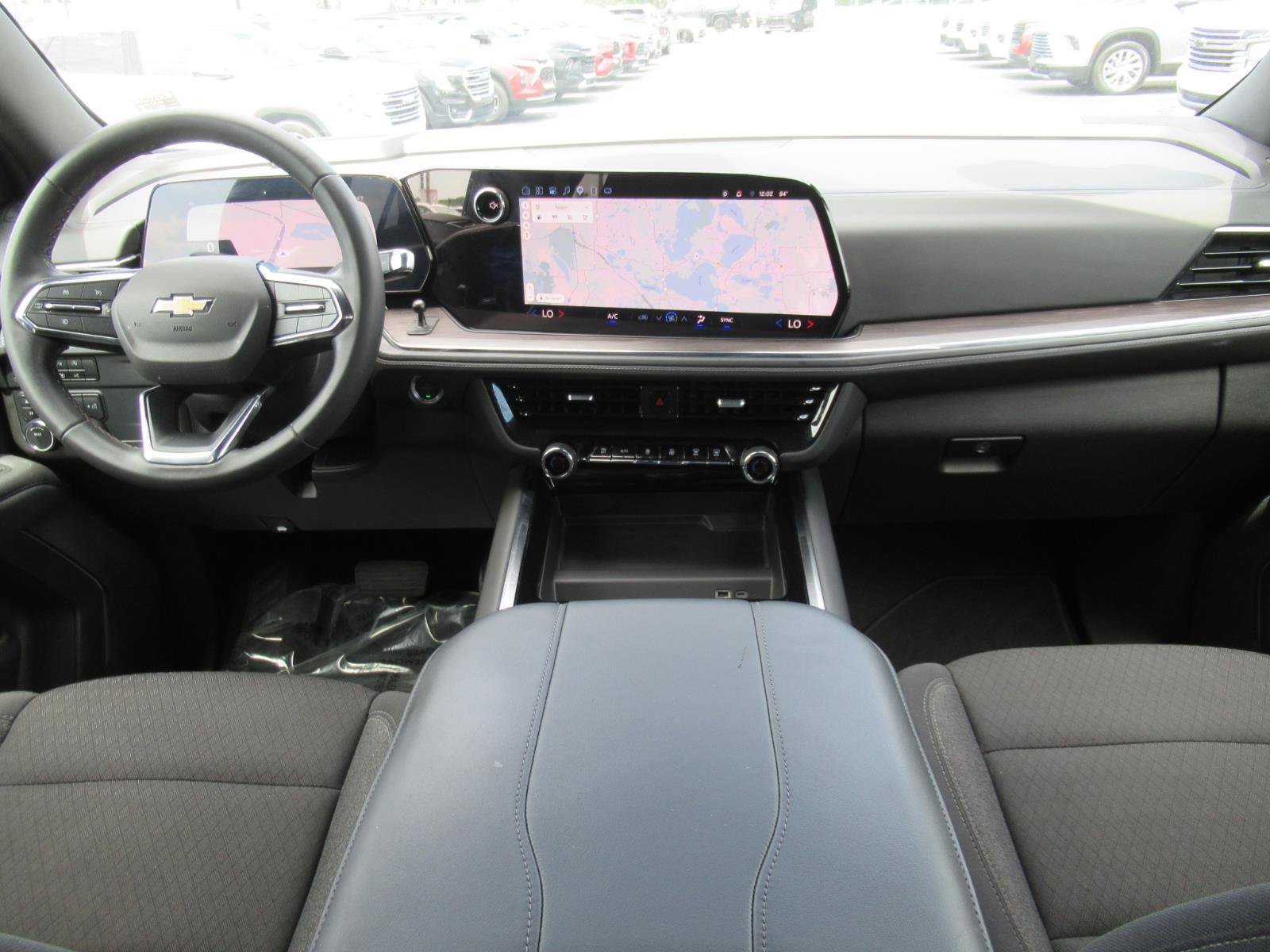 Certified 2025 Chevrolet Tahoe LS AWD/4WD image 12