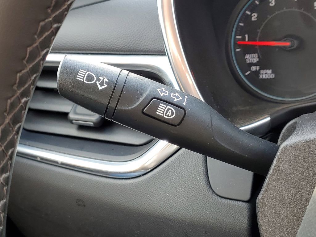 Used 2024 Chevrolet Equinox LT FWD image 11