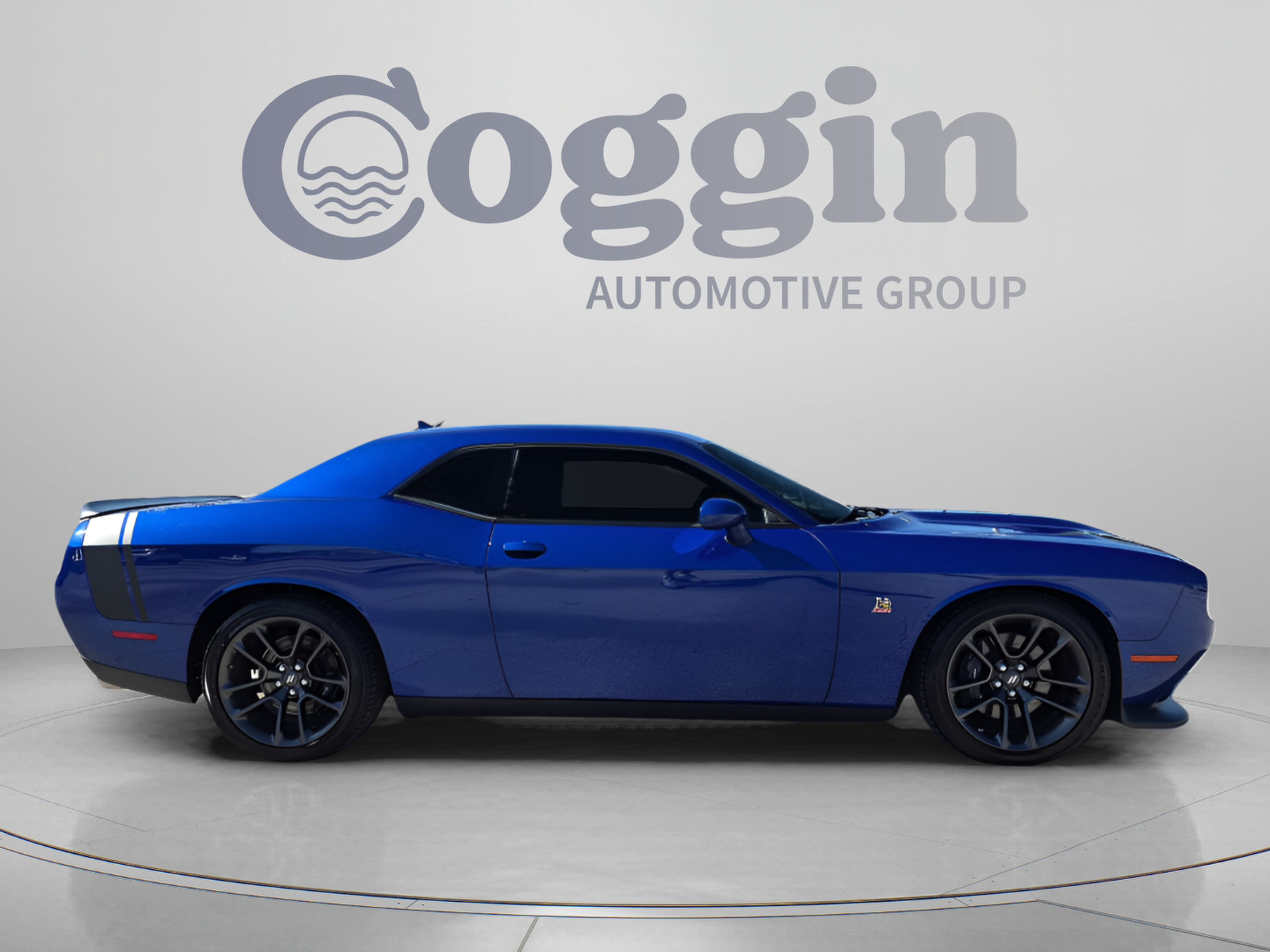 Used 2021 Dodge Challenger R/T Scat Pack w/ Scat Pack Stripe RWD image 7
