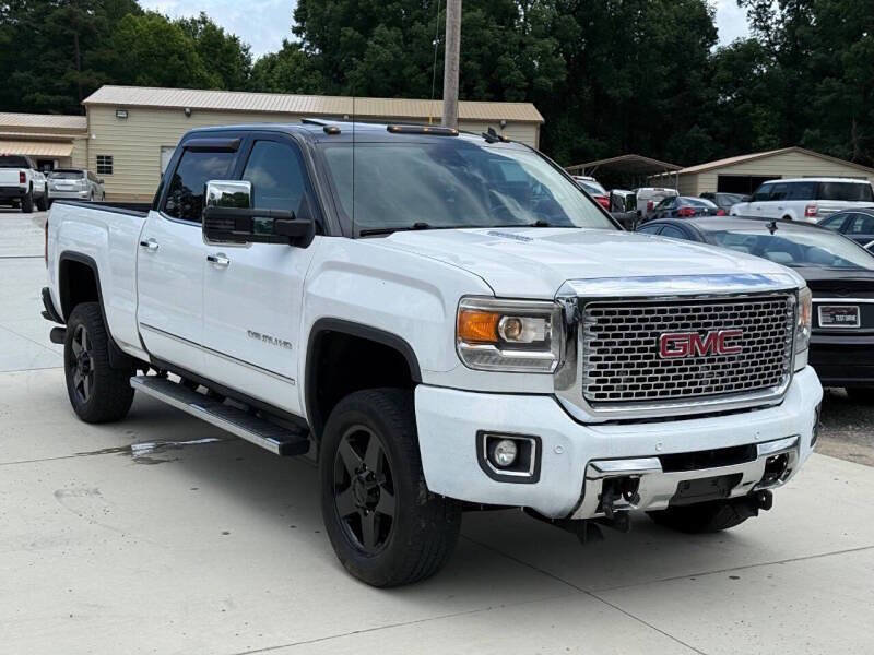 Used 2015 GMC Sierra 2500 Denali w/ Duramax Plus Package
