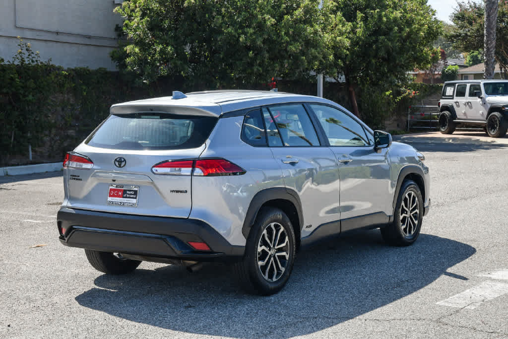 Certified 2024 Toyota Corolla Cross AWD Hybrid image 9