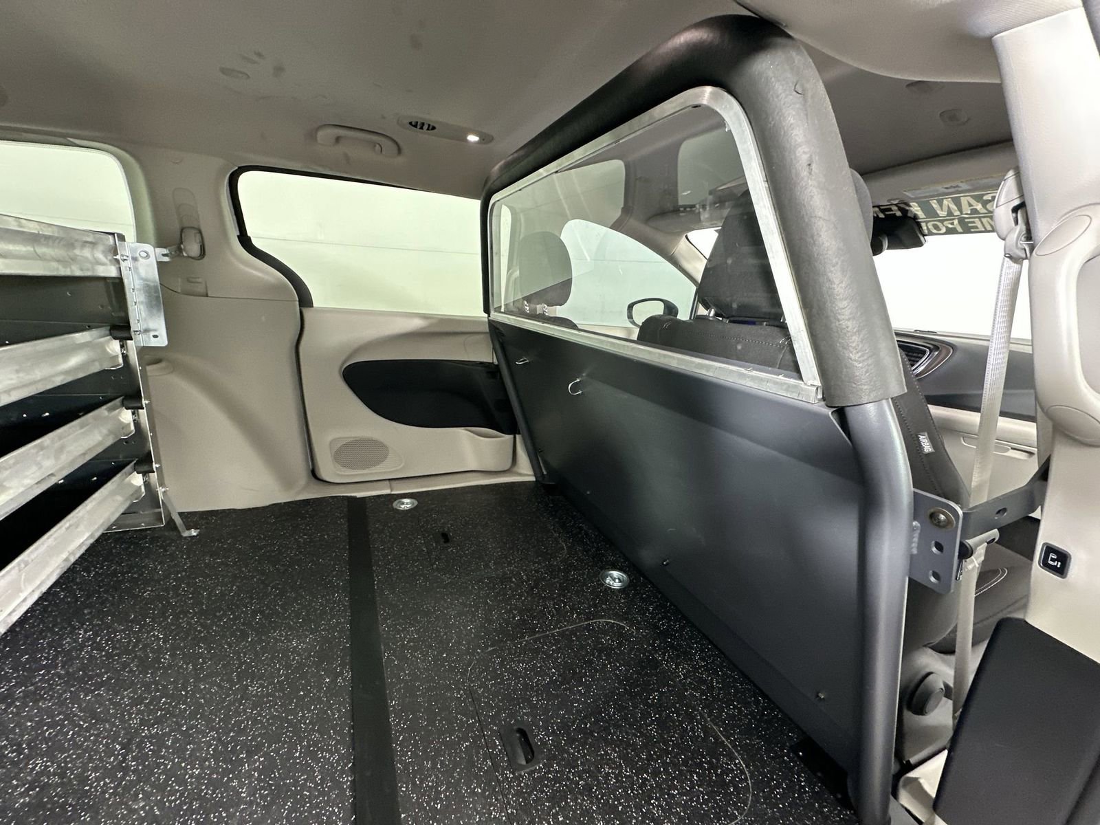 Used 2023 Chrysler Voyager LX FWD image 24