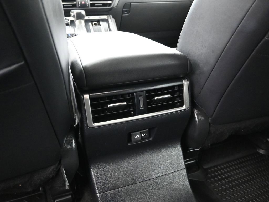 Used 2024 Lexus GX 550 550 Premium image 19