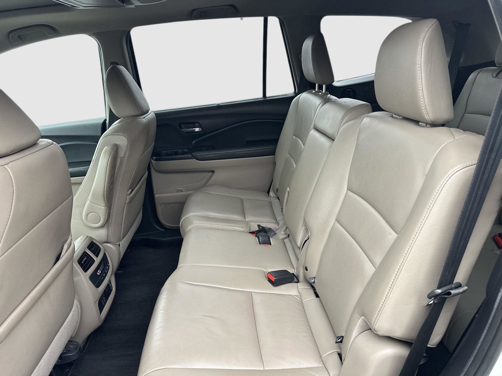 Used 2019 Honda Pilot EX-L image 31