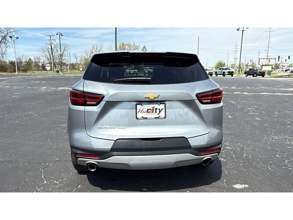 Used 2025 Chevrolet Blazer LT image 6