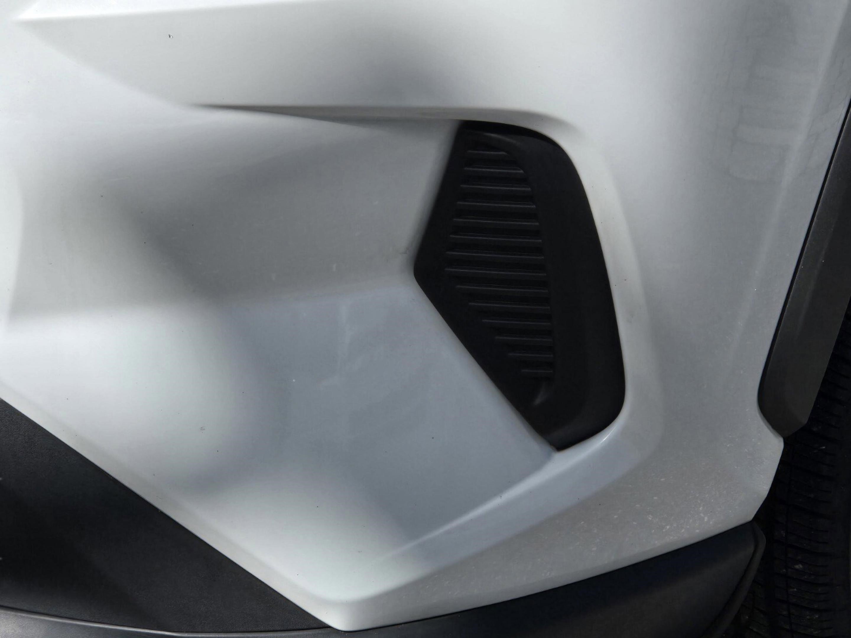 Used 2020 Toyota RAV4 LE image 32
