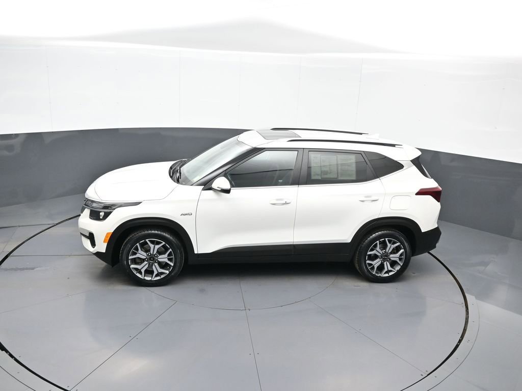 Certified 2022 Kia Seltos EX image 41