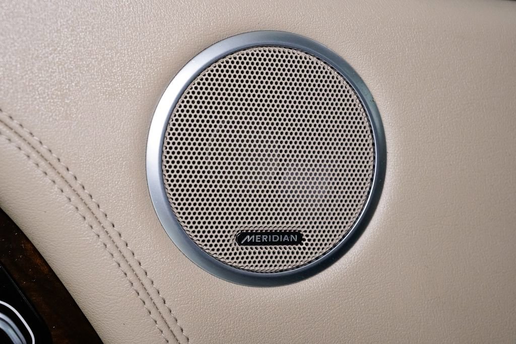 Used 2020 Land Rover Range Rover HSE image 9