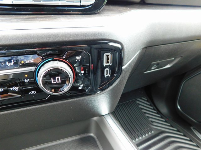 New 2025 Chevrolet Silverado 3500 LTZ w/ LTZ Convenience Package image 39