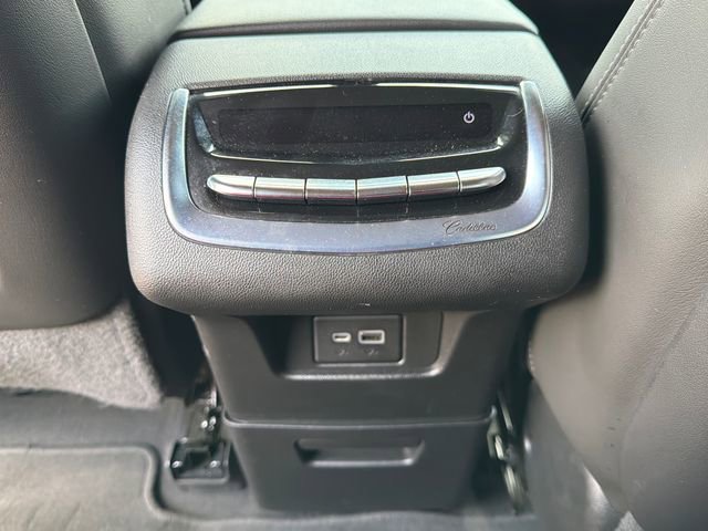 Used 2020 Cadillac XT6 Premium Luxury FWD image 24