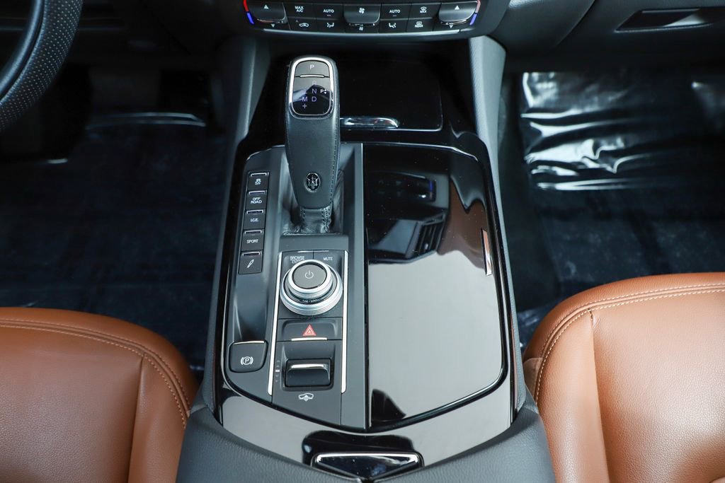 Used 2022 Maserati Levante GT image 19