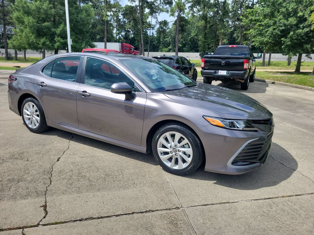 Certified 2024 Toyota Camry LE FWD image 10