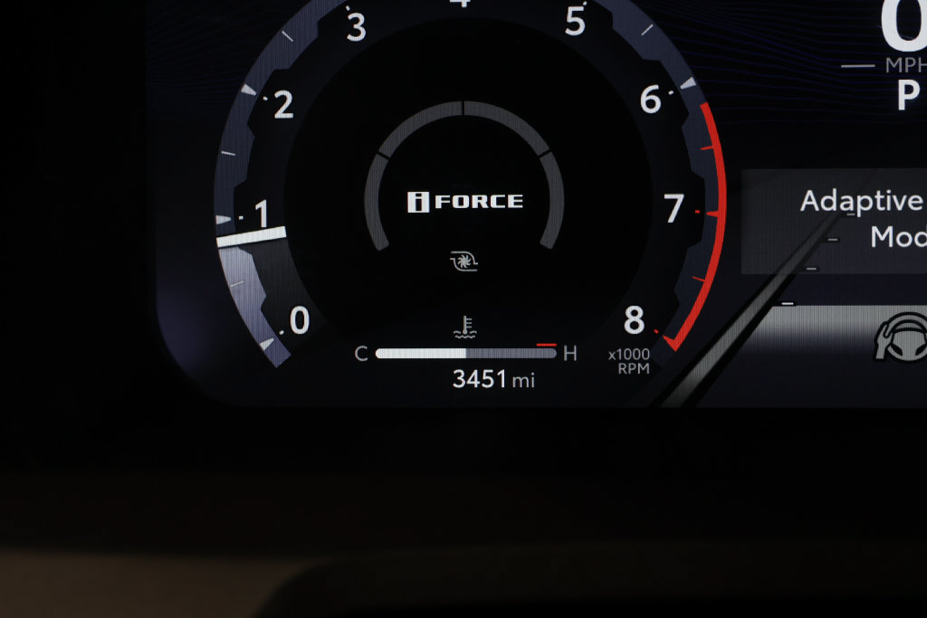 Used 2025 Toyota Tacoma TRD Sport AWD/4WD image 30