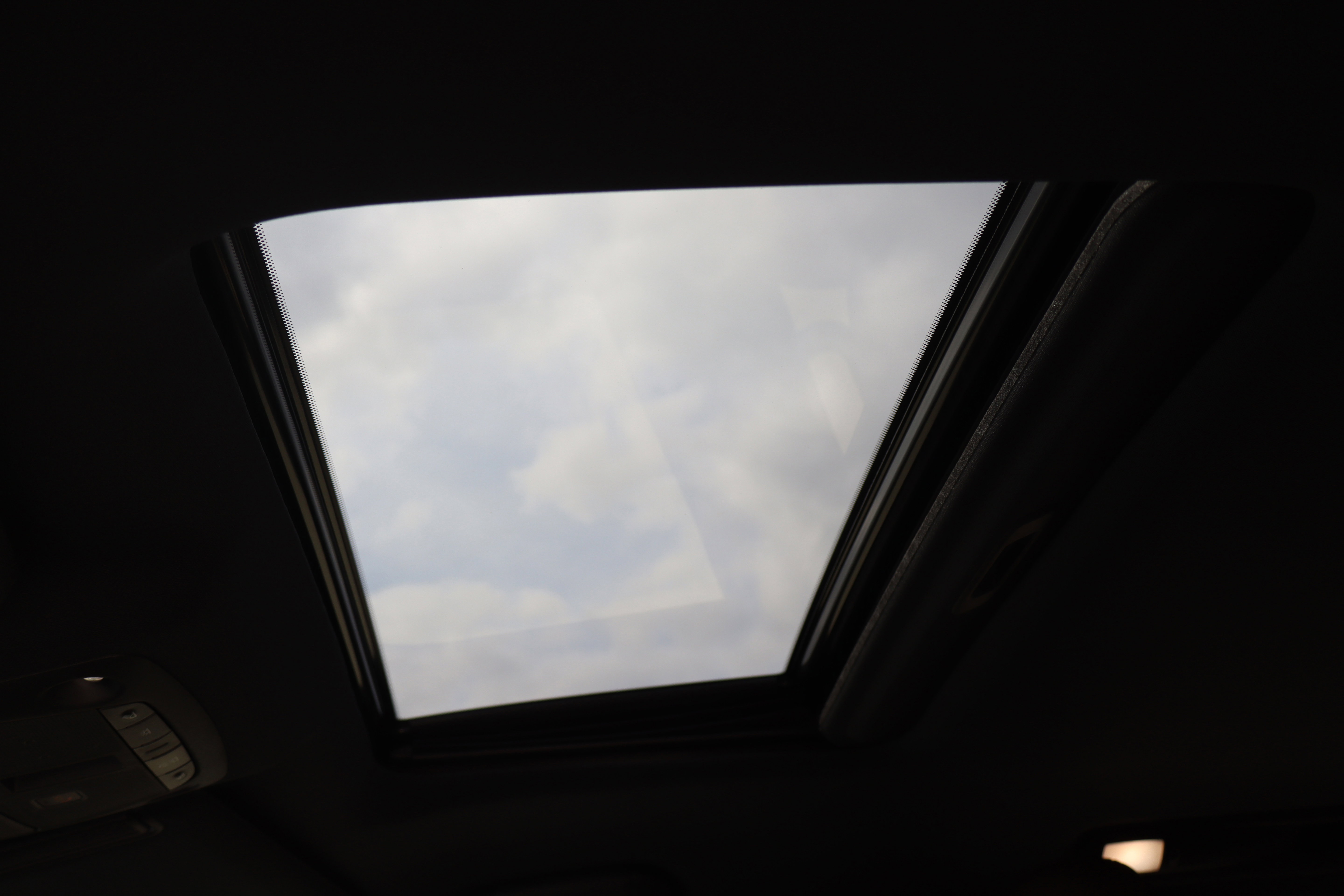 Used 2024 Nissan Armada Platinum w/ Cargo Package image 25