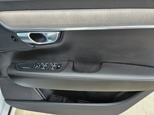 Certified 2023 Volvo S90 B6 Plus w/ Protection Package Premier image 16