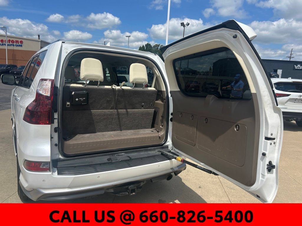 Used 2019 Lexus GX 460 Luxury AWD/4WD image 15