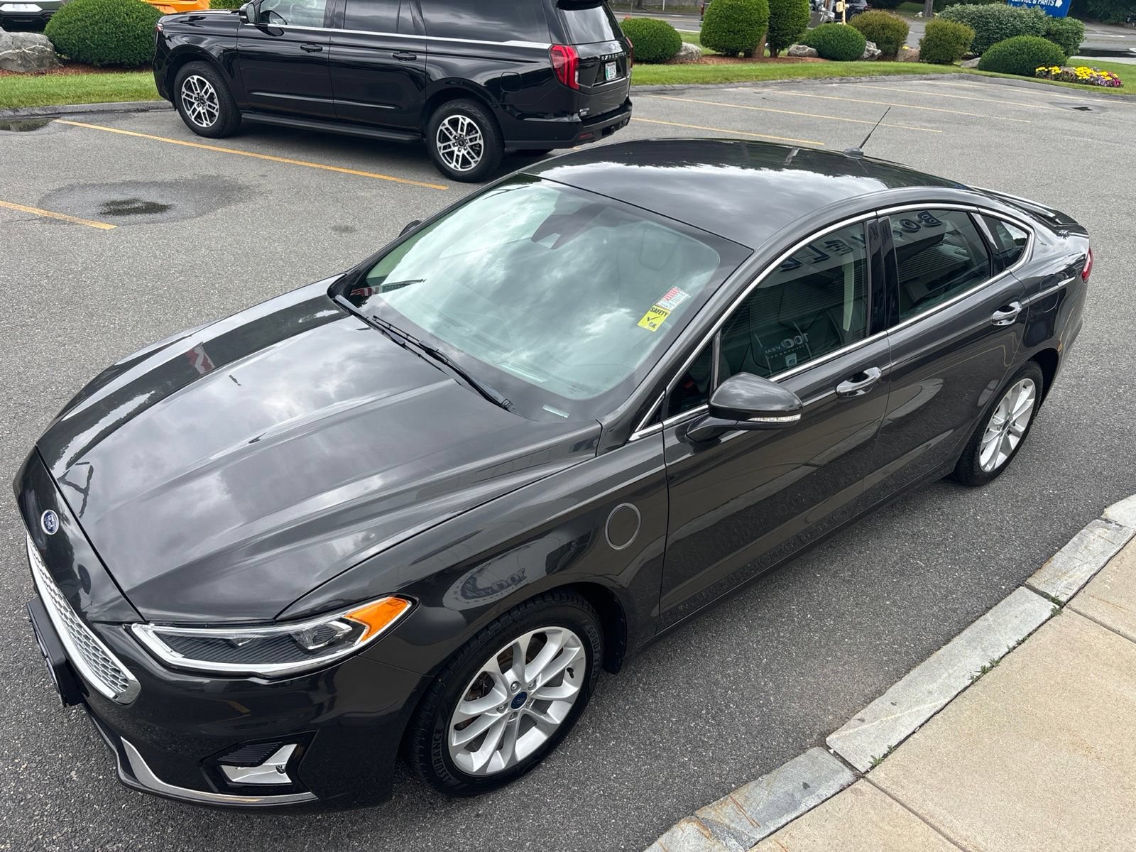 Used 2019 Ford Fusion Energi Titanium FWD image 7